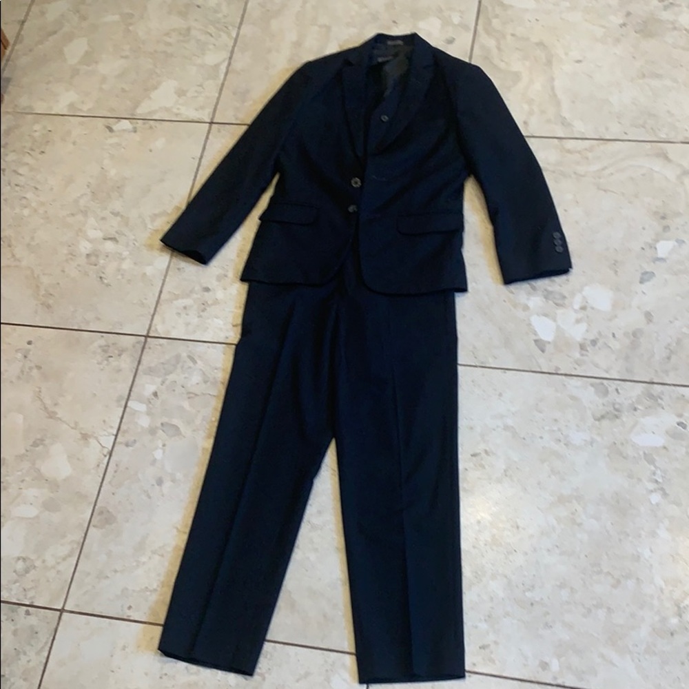 Boys Calvin Klein 3 piece suit size 10